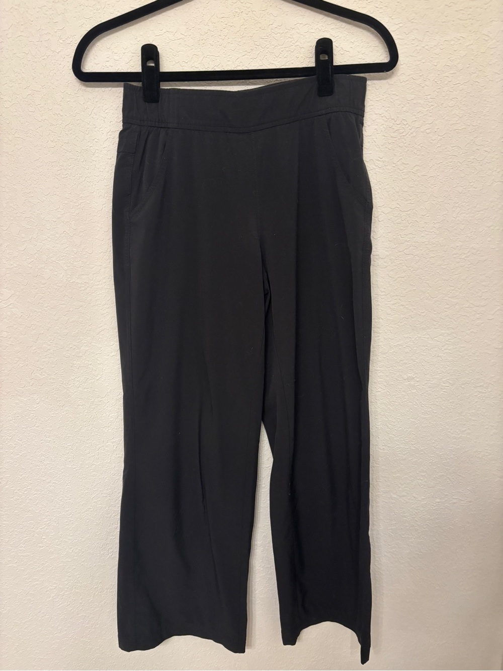 Eddie Bauer Black Wide-Leg Pull-On Pants